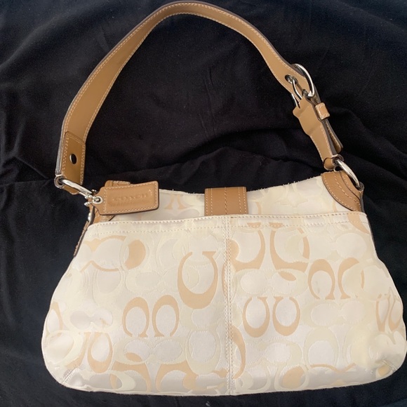 Coach handbag - Picture 2 of 7